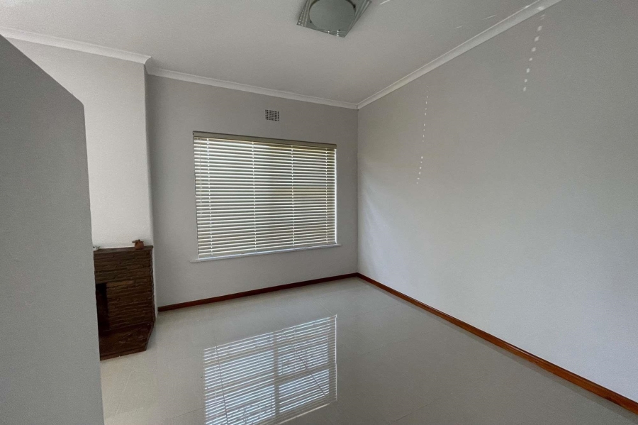 Commercial Property for Sale in De Kuilen Western Cape